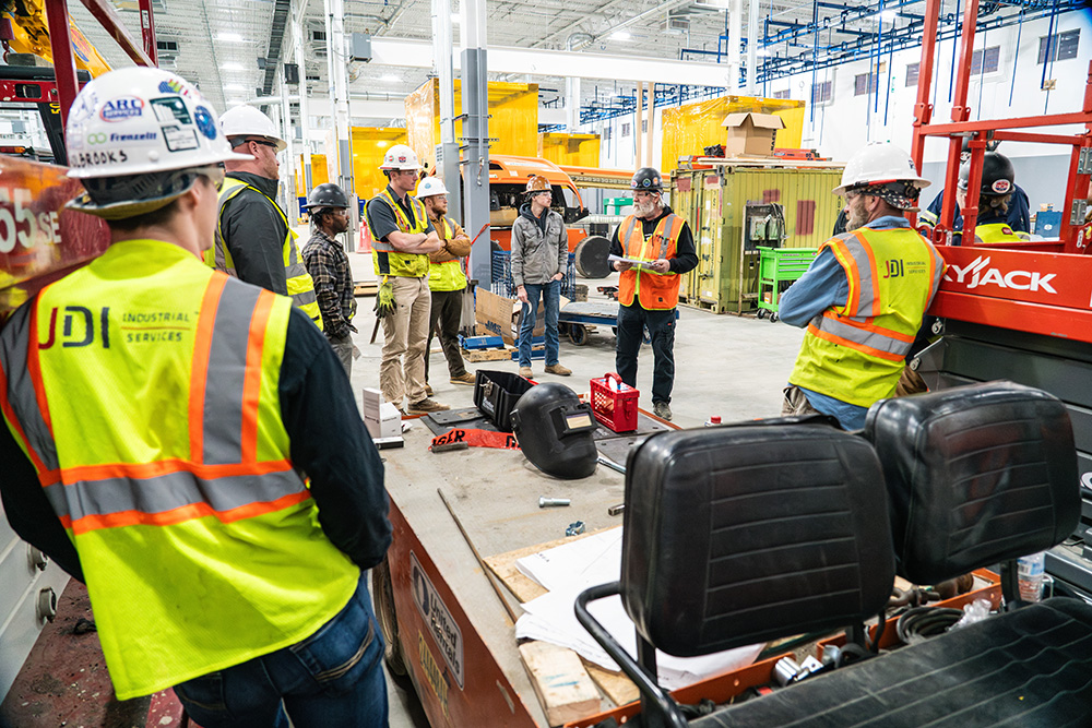 JDI Industrial best mechanical contractor practices safety meeting