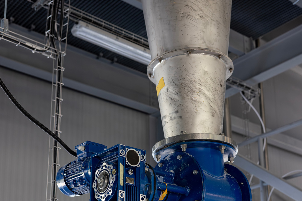 industrial transition chute